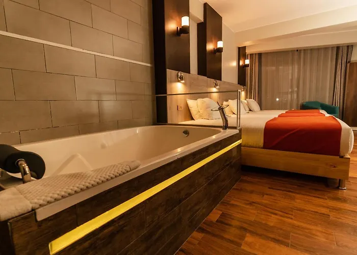 Hotel Polo Corporativo Santa Monica